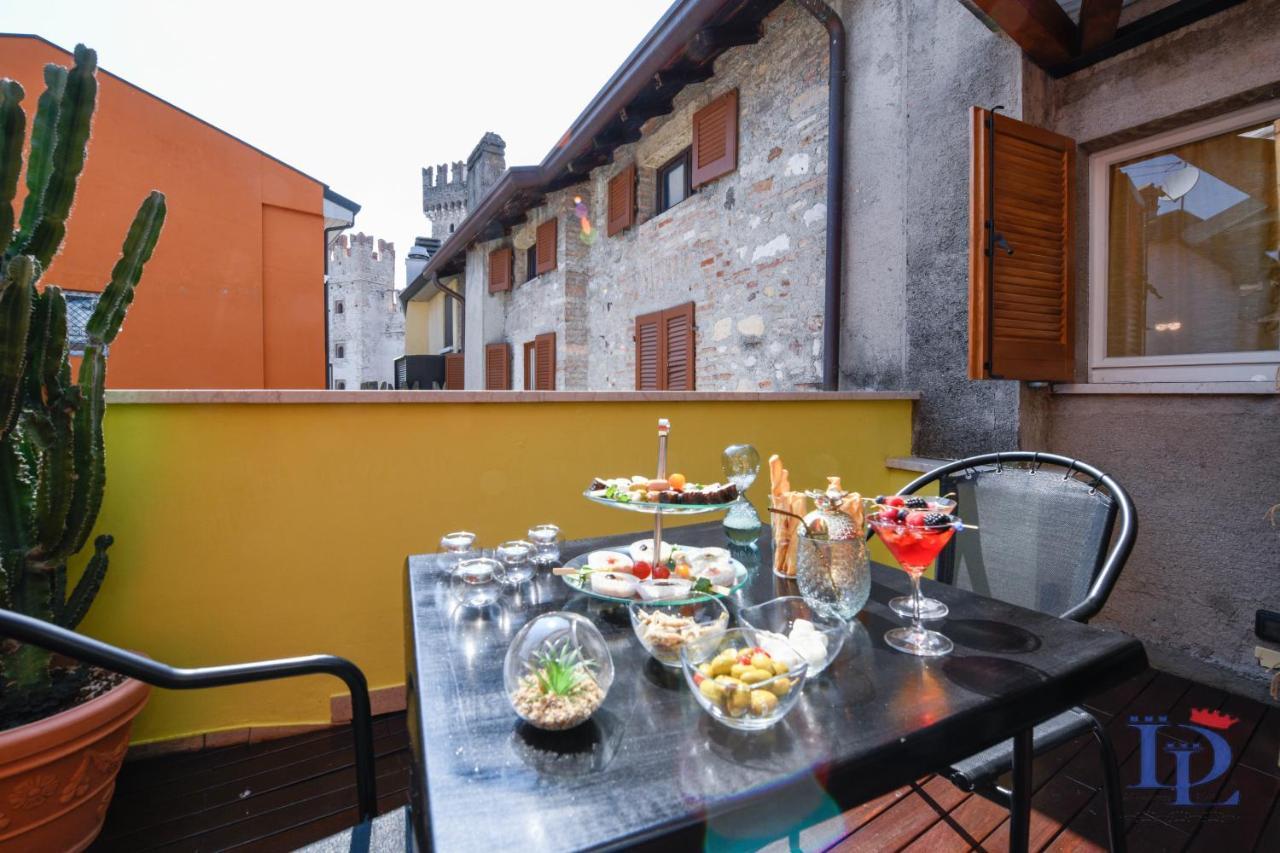 Desenzanoloft Official Partner Marriott Homes & Villas - Queen Of Sirmione Castle View Екстериор снимка