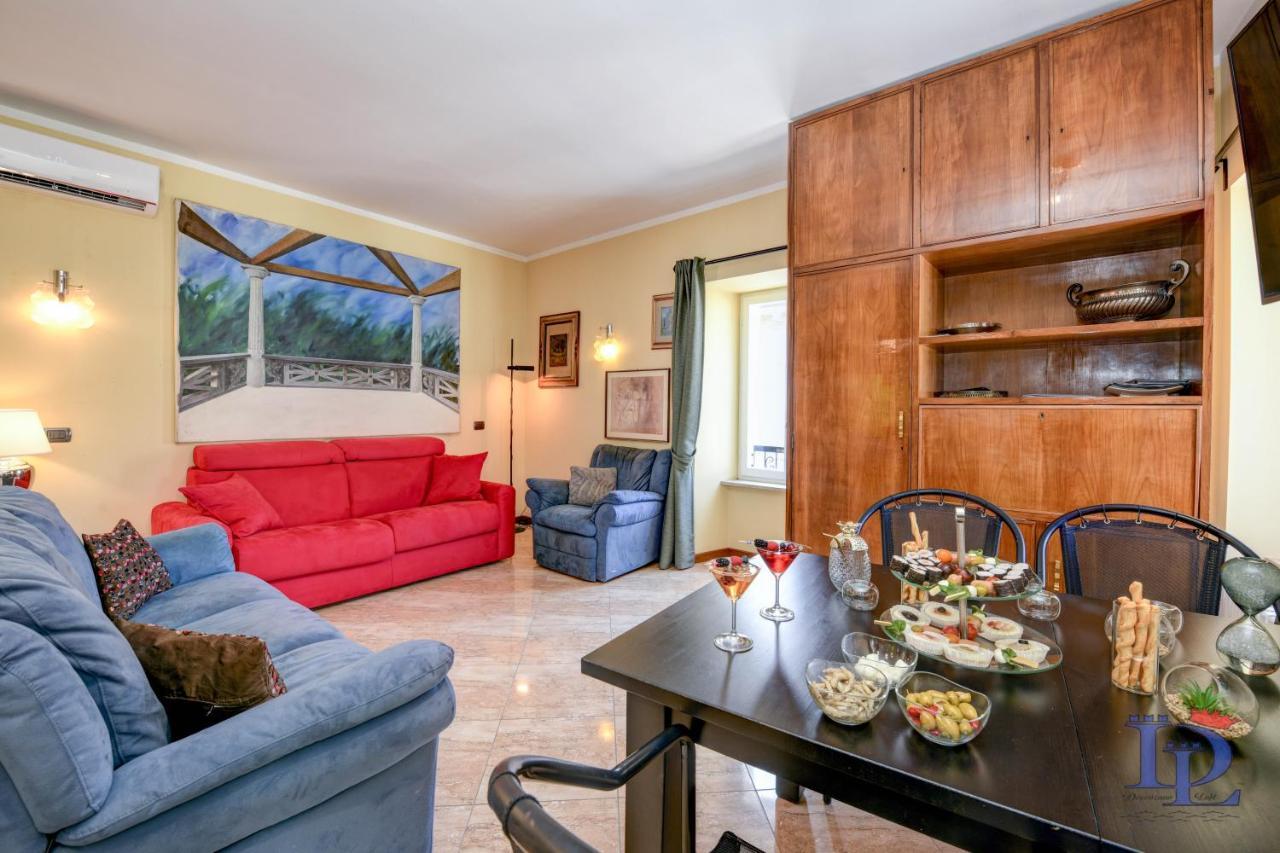 Desenzanoloft Official Partner Marriott Homes & Villas - Queen Of Sirmione Castle View Екстериор снимка